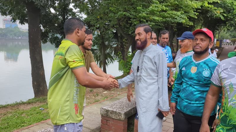 রাজধানীর উত্তরায় আয়োজিত এক মতবিনিময় সভায় জামায়াতে ইসলামীর কেন্দ্রীয় নেতা মোহাম্মদ সেলিম উদ্দিন দুর্নীতি ও দুঃশাসনমুক্ত, নিরাপদ এবং কল্যাণমুখী সমাজ গঠনে সবাইকে ঐক্যবদ্ধ হয়ে কাজ করার আহ্বান জানিয়েছেন।