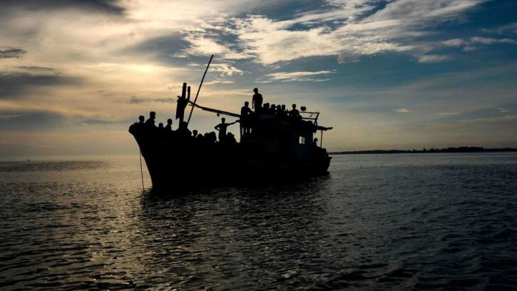 rohinga-boat