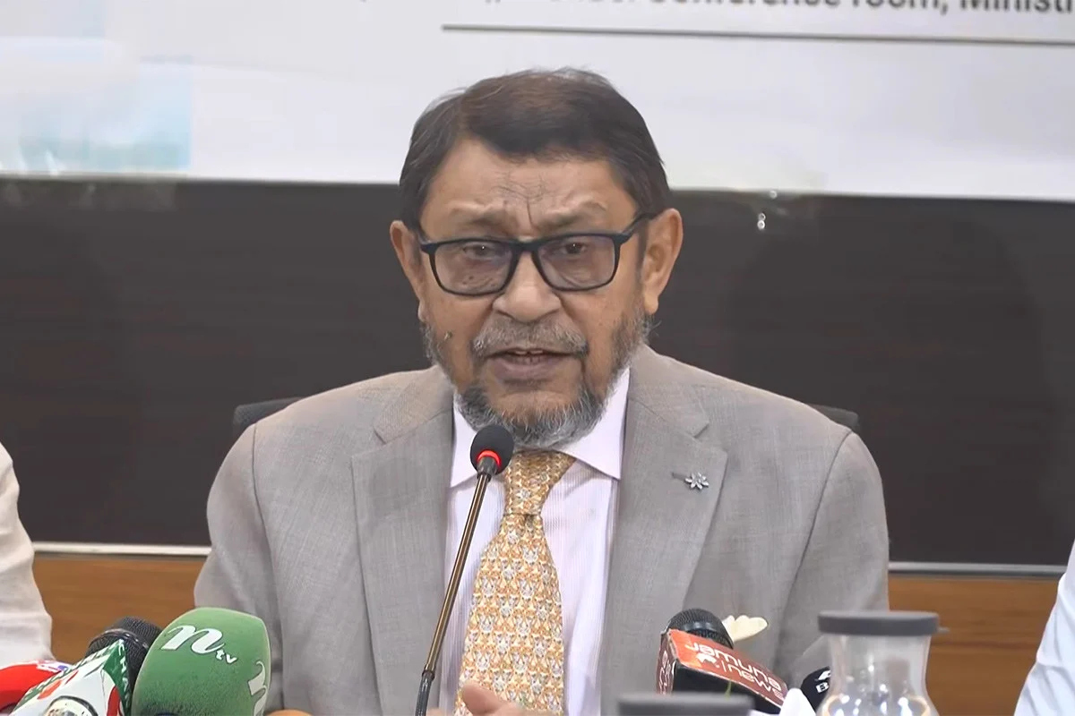 স্বাস্থ্যমন্ত্রী