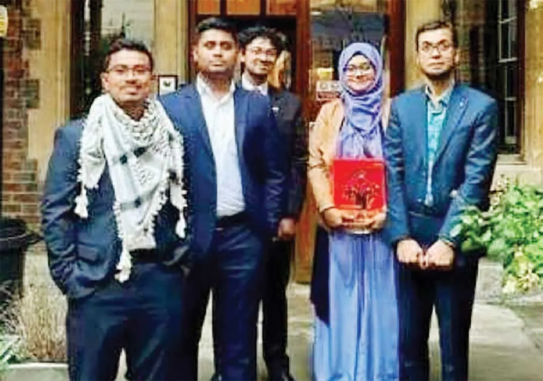 অক্সফোর্ড ইউনিয়নে ডাকসুর ভিপির বক্তৃতা এক ঐতিহাসিক ঘটনা