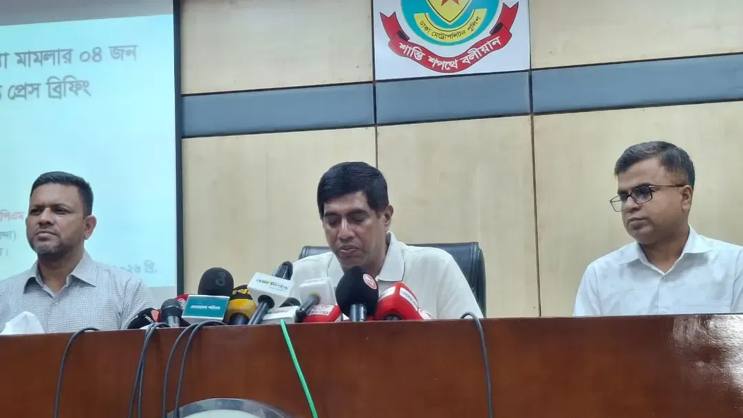 সাঈদীর সাক্ষী সুখরঞ্জনকে ট্রাইব্যুনালের গেট থেকে অপহরণ করেন এএসপি ফজলুর
