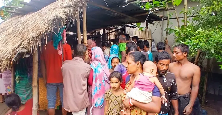ঠাকুরগাঁওয়ে বজ্রপাতে বাবা-ছেলের মৃত্যু
